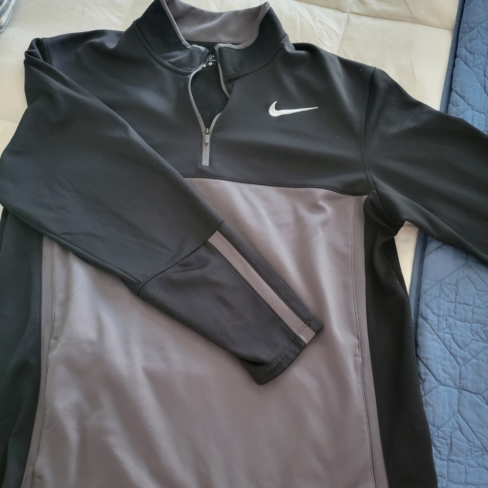 Men's Nike Golf Pullover